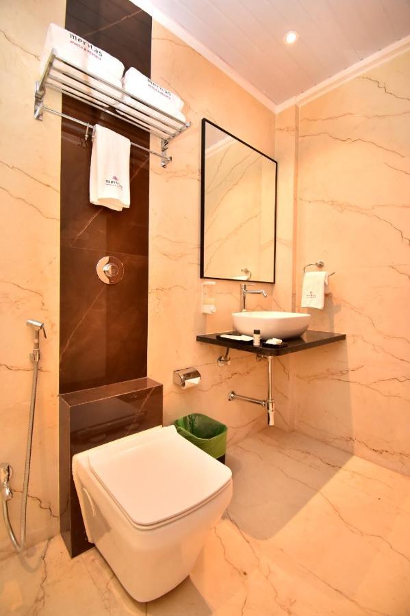 Meritas Aura Resort Lonavala Bagian luar foto